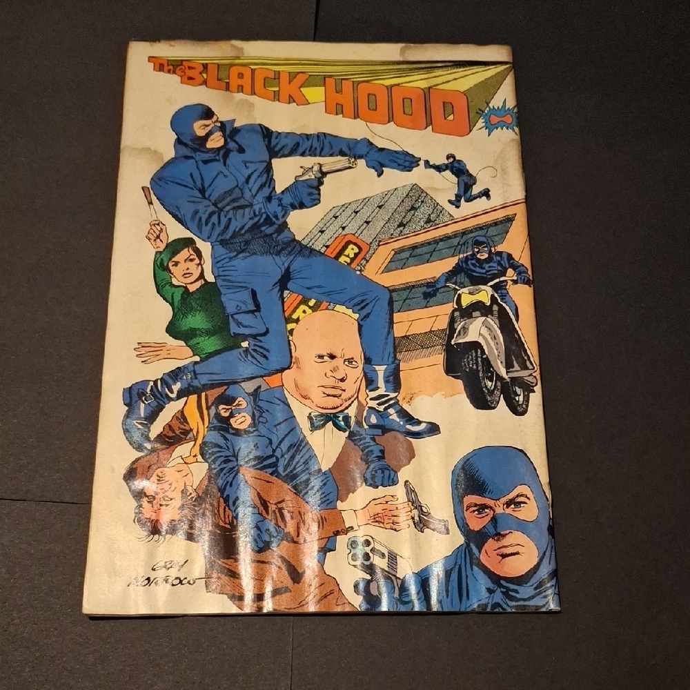 Black Hood Comic Book No. 1 - Picture 2 of 3